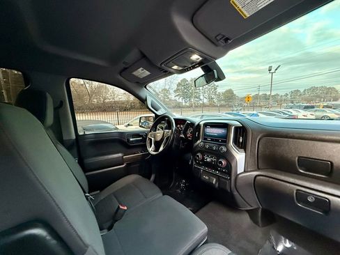 Used 2021 Chevrolet Silverado 1500 LT image 22