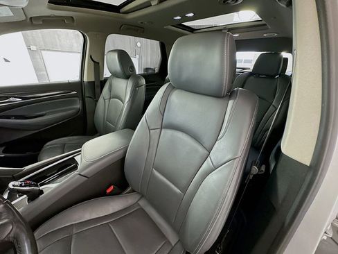 Used 2019 Buick Enclave Premium w/ Experience Buick Package image 21