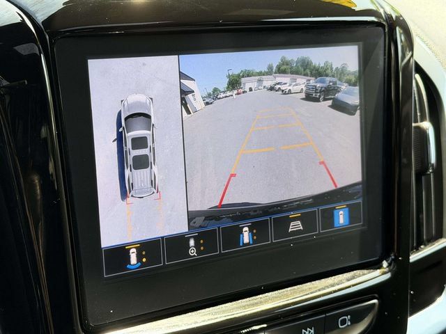 Used 2023 Chevrolet Traverse LT w/ LT Premium Package AWD/4WD image 23