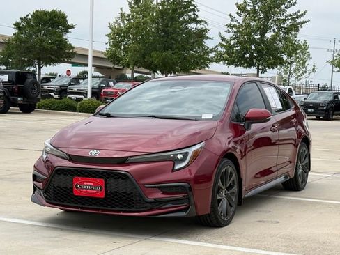 Used 2025 Toyota Corolla SE FWD image 7