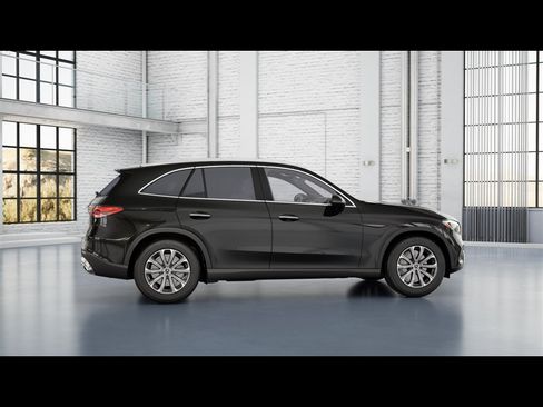 Certified 2026 Mercedes-Benz GLC 300 4MATIC image 12