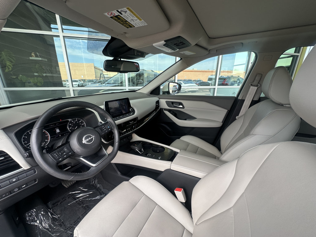 Used 2023 Nissan Rogue SL FWD image 37