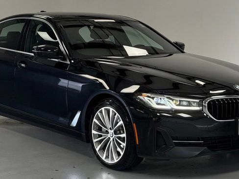 Used 2021 BMW 530i xDrive w/ Premium Package AWD/4WD image 6