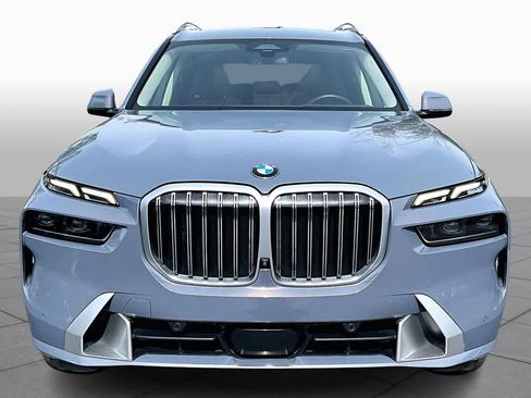 Certified 2024 BMW X7 xDrive40i w/ Premium Package image 4