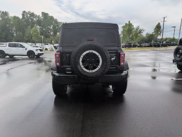 Certified 2022 Ford Bronco Outer Banks w/ Sasquatch Package AWD/4WD image 6