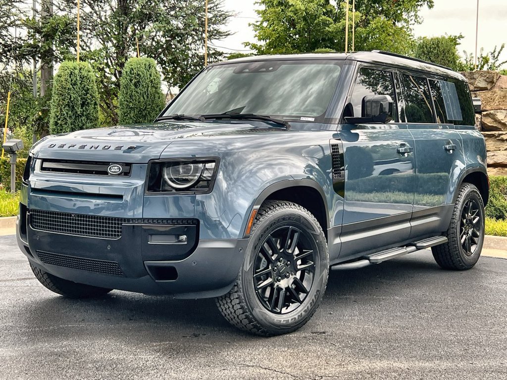 Used 2026 Land Rover Defender 110 S AWD/4WD image 1