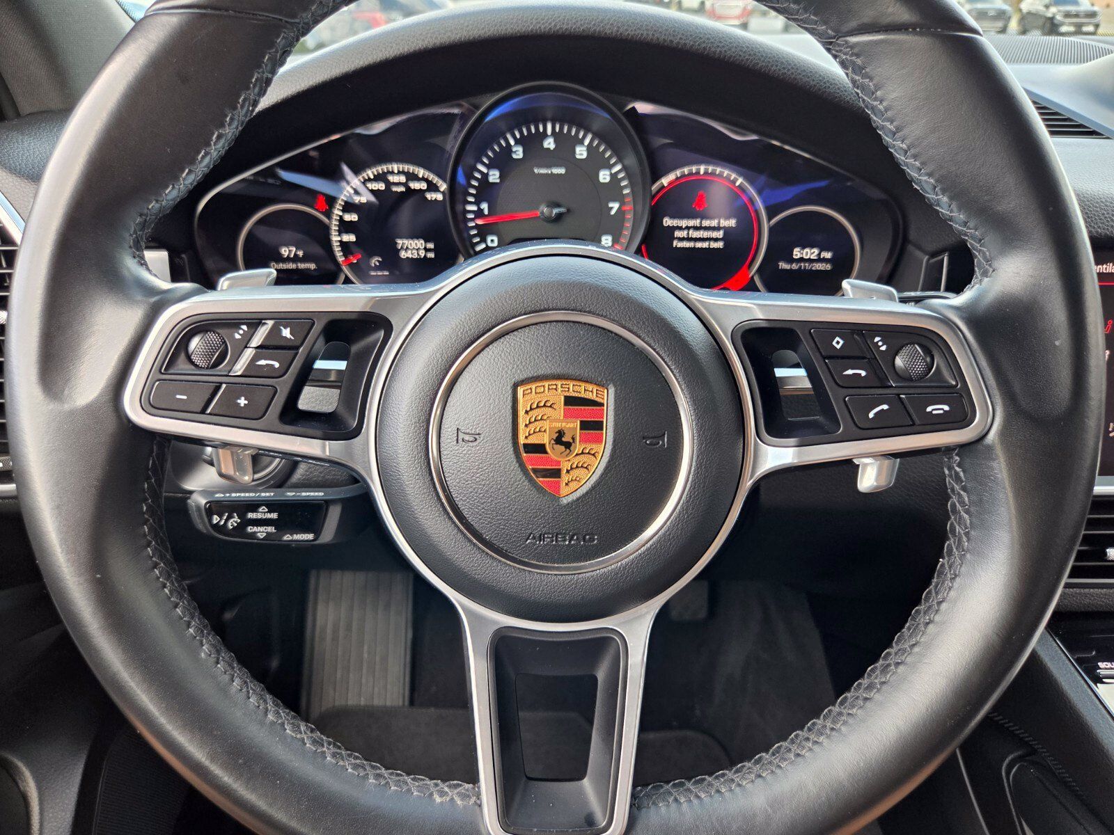 Used 2022 Porsche Cayenne AWD/4WD image 30