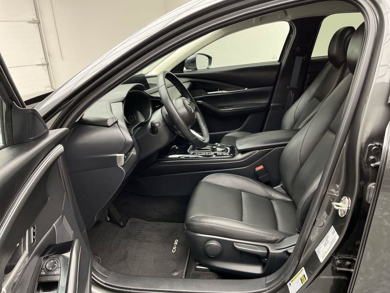 Certified 2025 MAZDA CX-30 AWD 2.5 S w/ Select Sport Pkg image 3