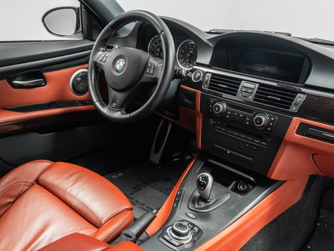 Used 2010 BMW M3 Coupe RWD image 29