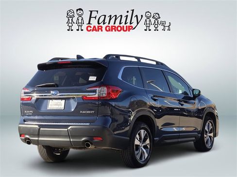 Used 2025 Subaru Ascent Premium image 4