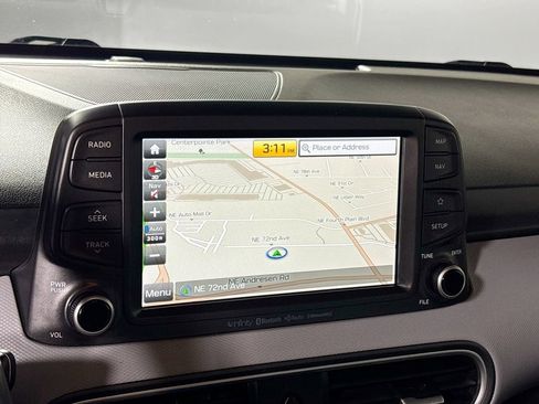 Used 2020 Hyundai Kona Ultimate image 16