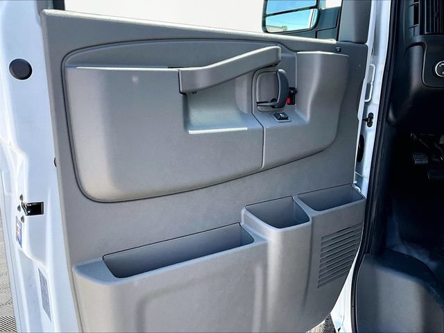 New 2026 Chevrolet Express 2500 w/ Driver Convenience Package RWD image 22