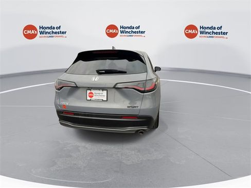 Used 2025 Honda HR-V Sport image 9