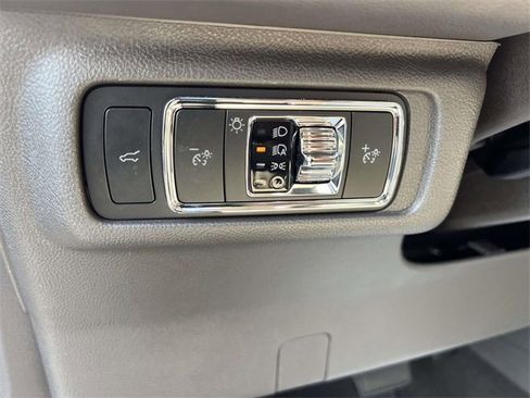 Certified 2022 Lincoln Corsair AWD w/ Premium Package image 18