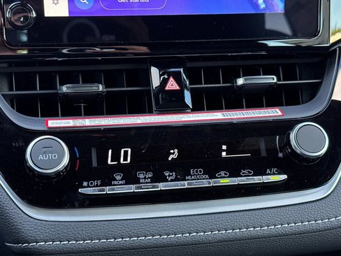 New 2026 Toyota Corolla SE FWD image 22