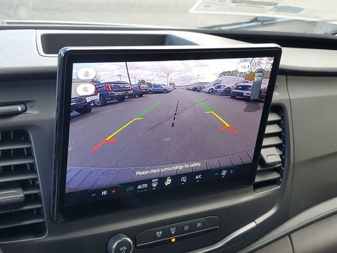 New 2025 Ford Transit 250 Low Roof AWD image 16