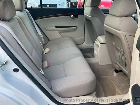 Used 2008 Saturn Aura XE image 12