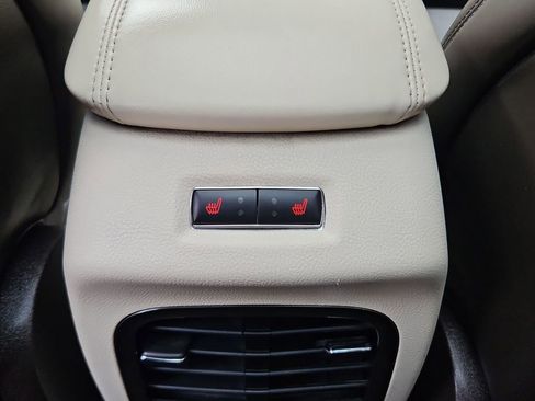 Used 2016 Lincoln MKC Reserve w/ Lincoln MKC Climate Package image 40