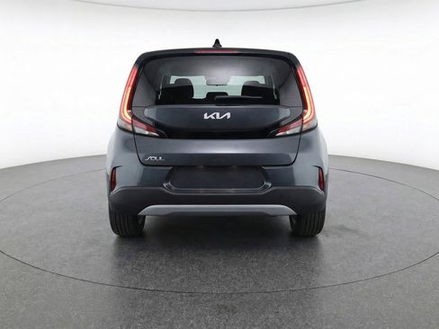 Used 2025 Kia Soul LX w/ LX Technology Package image 7