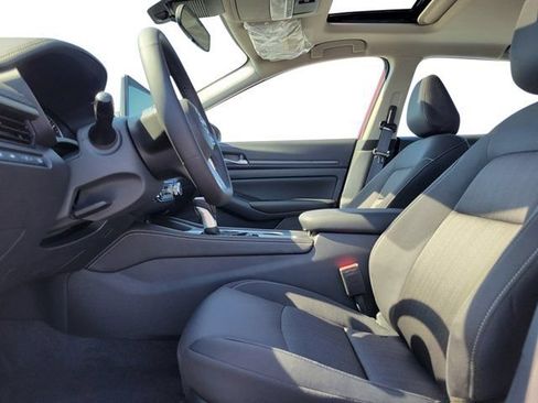 New 2026 Nissan Altima 2.5 SV w/ SV Premium Package FWD image 10