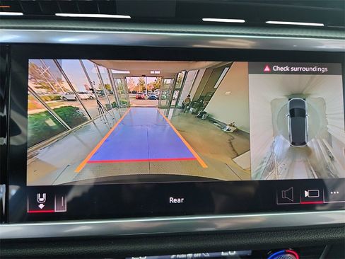 Used 2023 Audi Q3 2.0T Premium Plus image 19