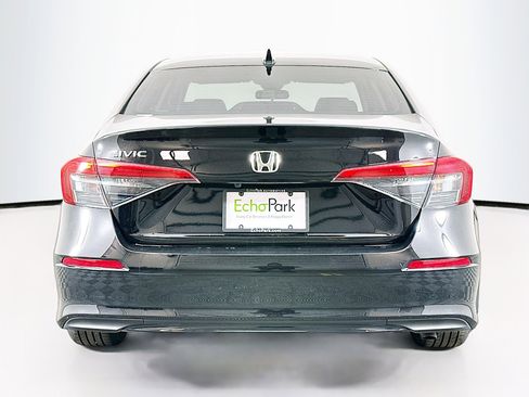 Used 2023 Honda Civic LX image 7