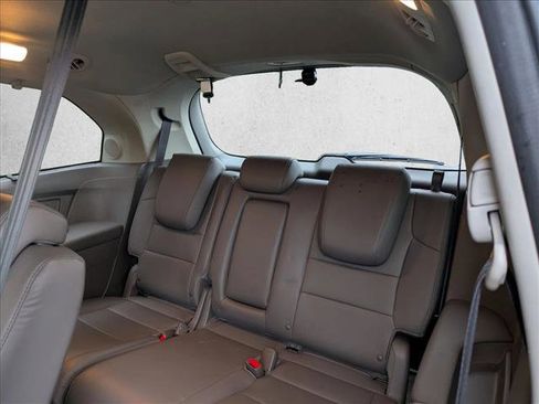 Used 2016 Honda Odyssey Touring Elite image 21