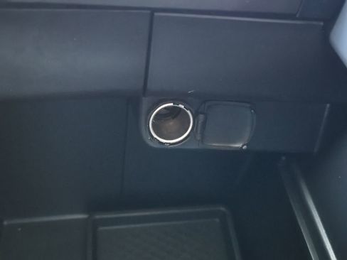 Used 2025 Toyota Grand Highlander AWD image 37