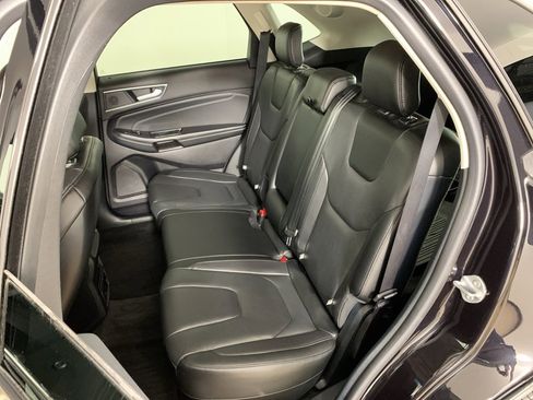 Used 2020 Ford Edge Titanium w/ Equipment Group 301A image 31