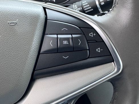 Used 2021 Cadillac XT5 Premium Luxury image 27