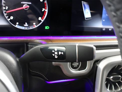 Used 2024 Mercedes-Benz G 550 image 21