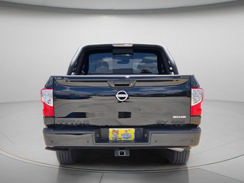 Used 2024 Nissan Titan SV w/ SV Bronze Edition Package AWD/4WD image 6
