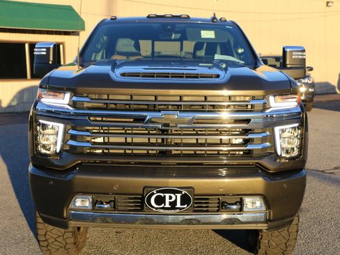 Used 2022 Chevrolet Silverado 3500 High Country w/ Z71 Off-Road Package image 10