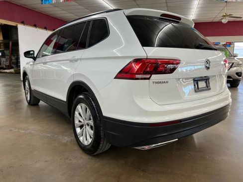 Used 2019 Volkswagen Tiguan S image 4