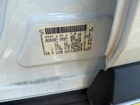 Used 2022 Nissan Rogue SL w/ SL Premium Package image 11