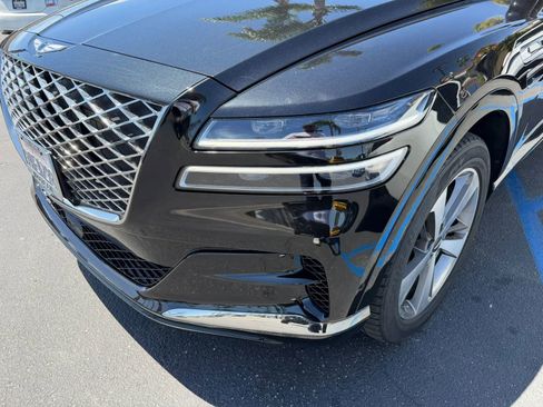 Used 2021 Genesis GV80 2.5T w/ Advanced Package 02 image 4