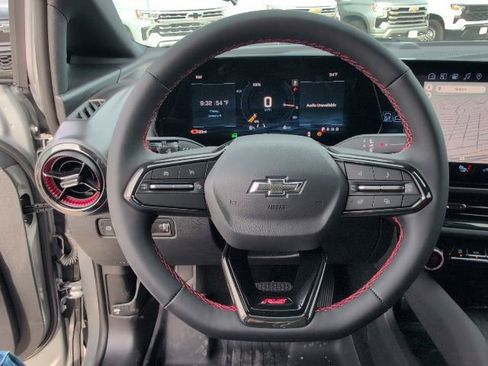 New 2026 Chevrolet Equinox EV RS image 18