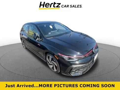 Used 2026 Volkswagen Golf S FWD image 1
