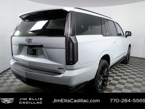 New 2026 Cadillac Escalade Platinum Sport w/ LPO, ONYX Package AWD/4WD image 3