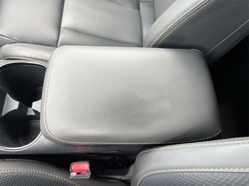 Used 2022 Subaru Outback Wilderness w/ Wilderness Package image 24