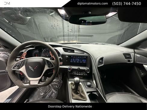 Used 2017 Chevrolet Corvette Z06 image 32