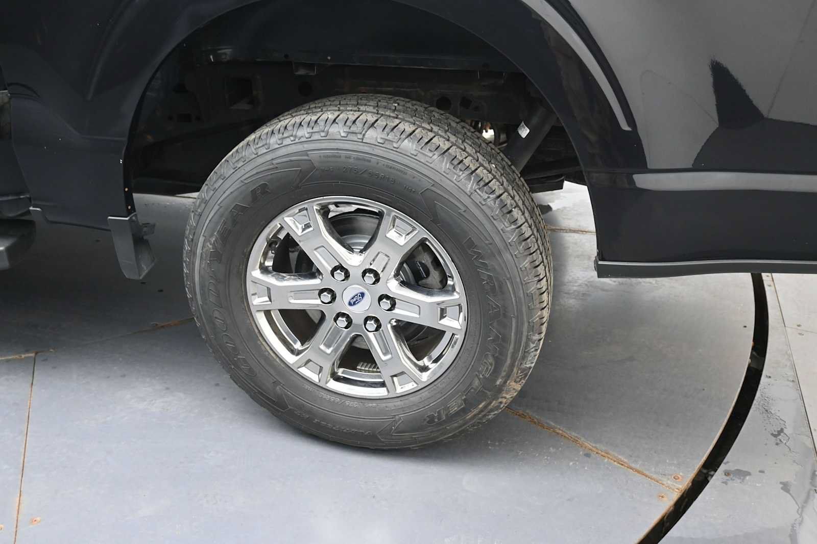 Used 2021 Ford F150 XLT w/ XTR Package AWD/4WD image 5