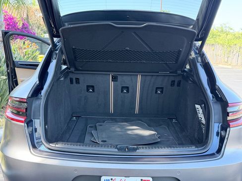 Used 2018 Porsche Macan S AWD/4WD image 18