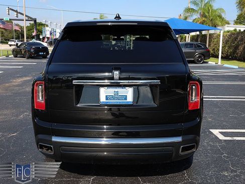 Used 2022 Rolls-Royce Cullinan AWD/4WD image 8