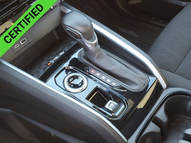 Certified 2023 Chevrolet Colorado LT w/ LT Convenience Package II AWD/4WD image 21
