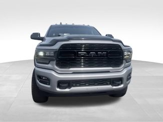 Used 2022 RAM 2500 Limited AWD/4WD video 3