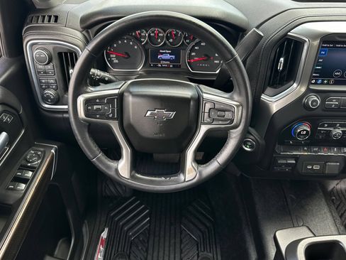 Used 2021 Chevrolet Silverado 1500 RST AWD/4WD image 17