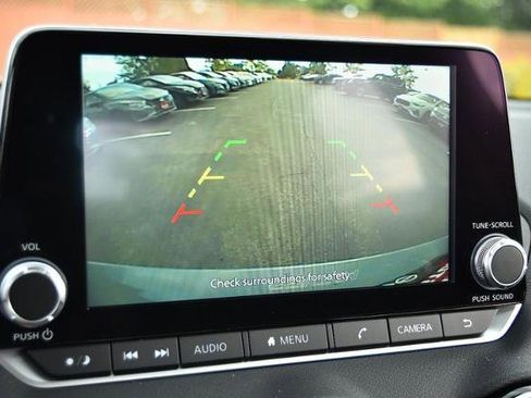 New 2025 Nissan Sentra SV image 13