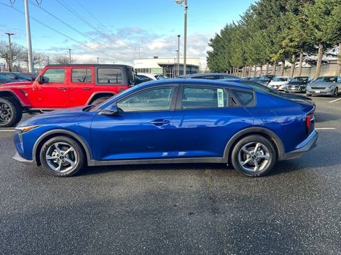 Certified 2025 Kia K4 LXS image 4