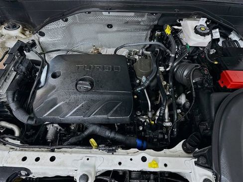 Certified 2022 Chevrolet TrailBlazer LT w/ Convenience Package image 29